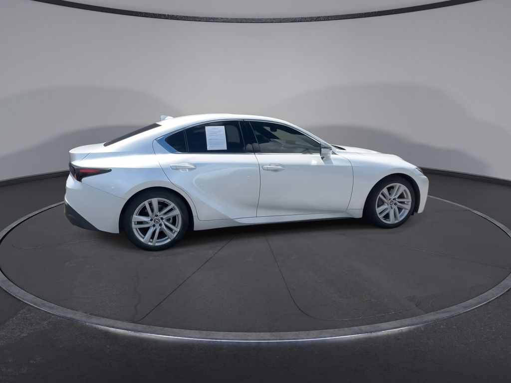 Thumbnail: 2023 Lexus IS - 9