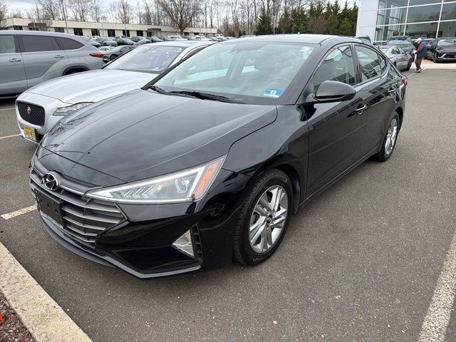 Phantom Black 2020 Hyundai Elantra SEL FWD Sedan Front-Wheel Drive Continuously Variable Transmission