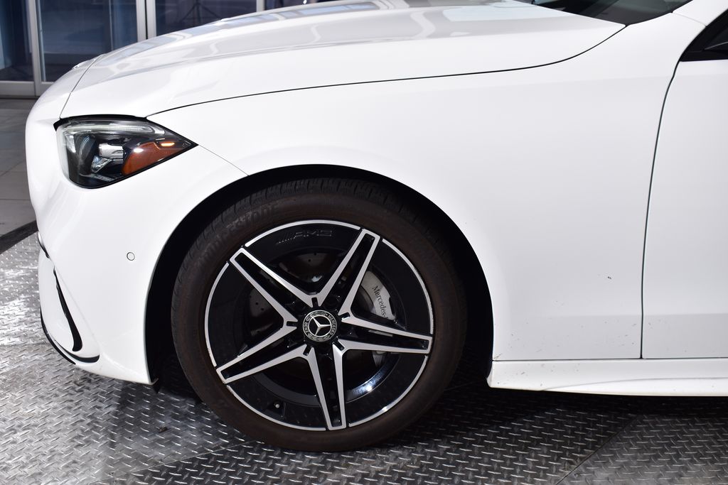 Thumbnail: 2023 Mercedes-Benz C-Class - 9
