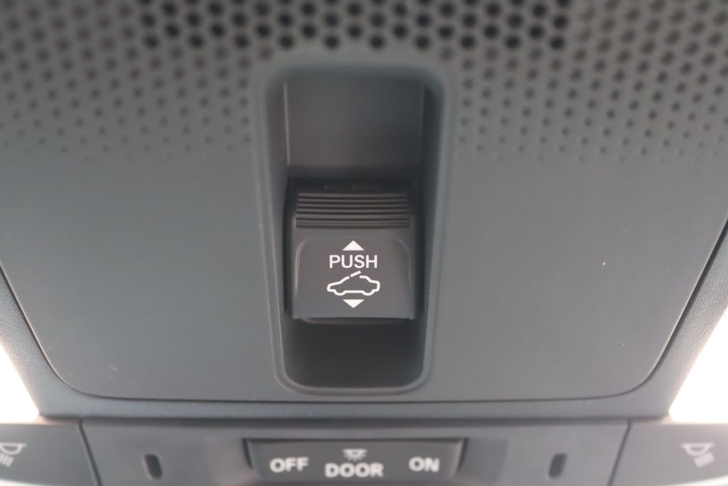 2025 Honda CR-V Sport Touring 29