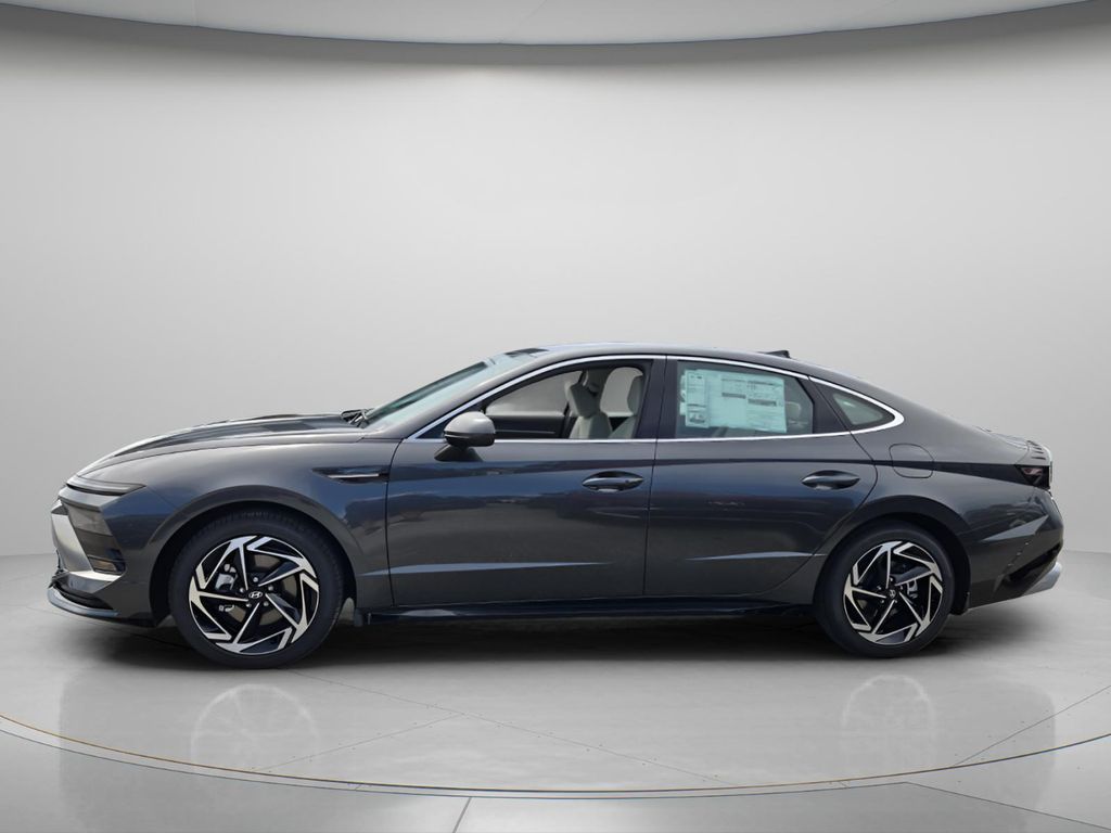 2026 Hyundai Sonata - $28,750