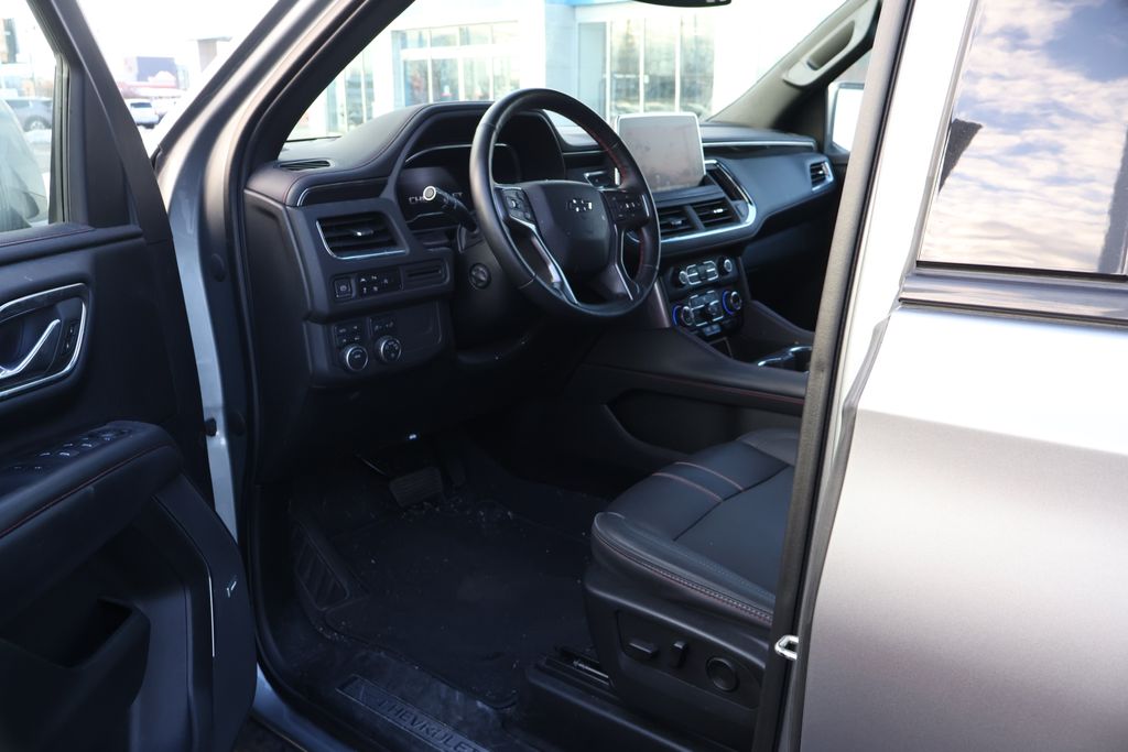 Thumbnail: 2023 Chevrolet Tahoe - 13