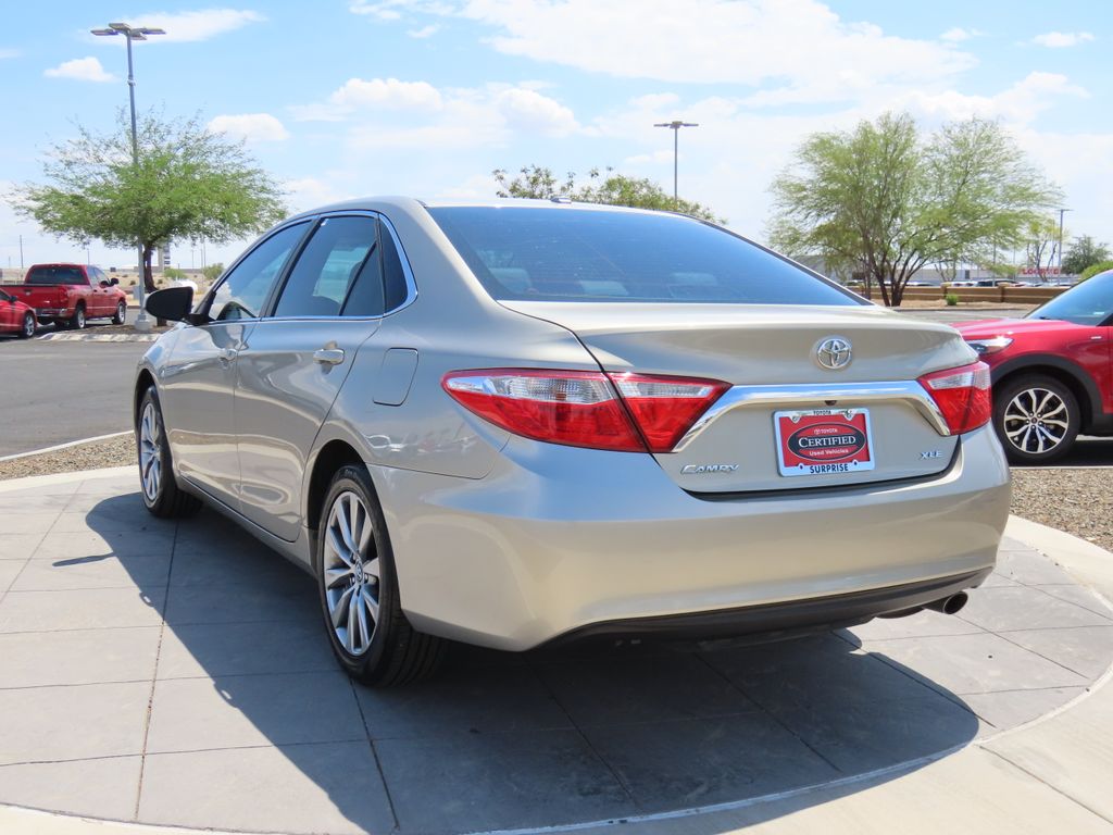 2017 Toyota Camry XLE 7
