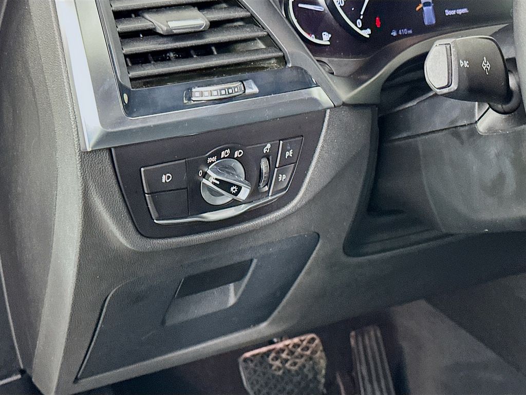 Thumbnail: 2020 BMW X3 - 10