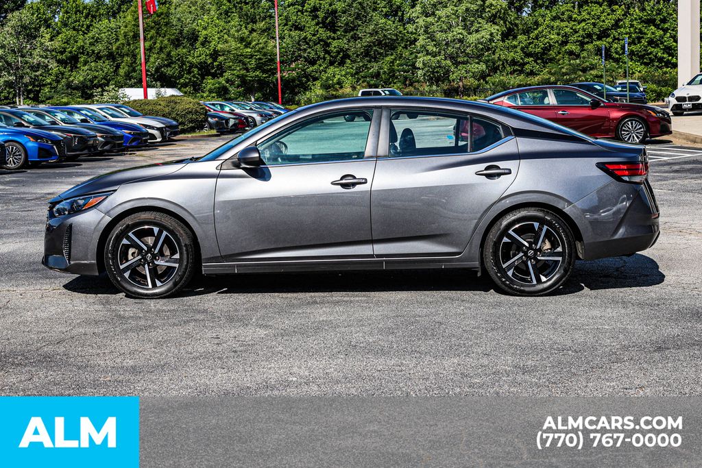 Used 2024 Gray Nissan SV image 9