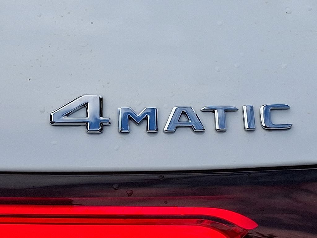 Thumbnail: 2025 Mercedes-Benz GLC - 23