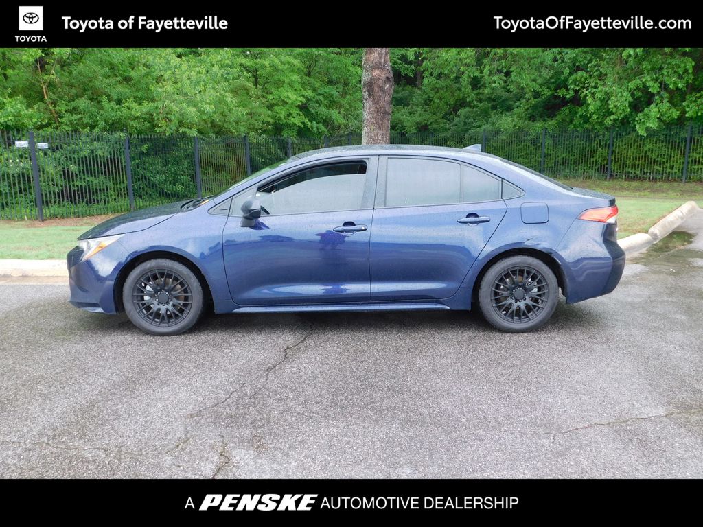 2020 Toyota Corolla LE 2