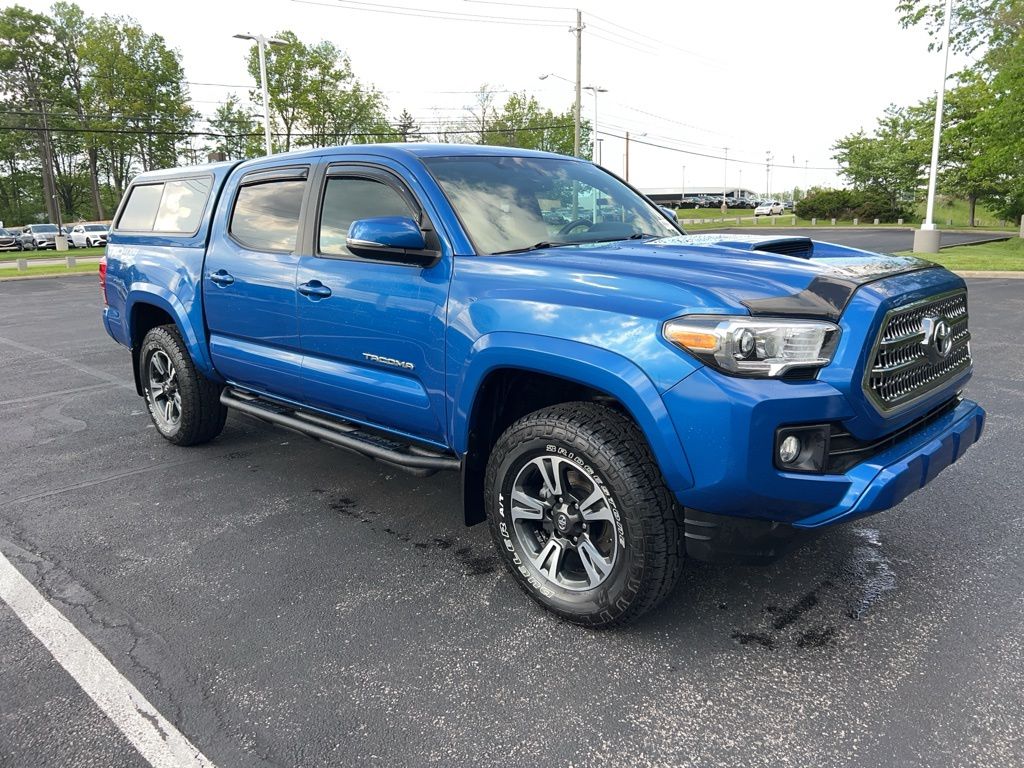 2017 Toyota Tacoma TRD Sport 7