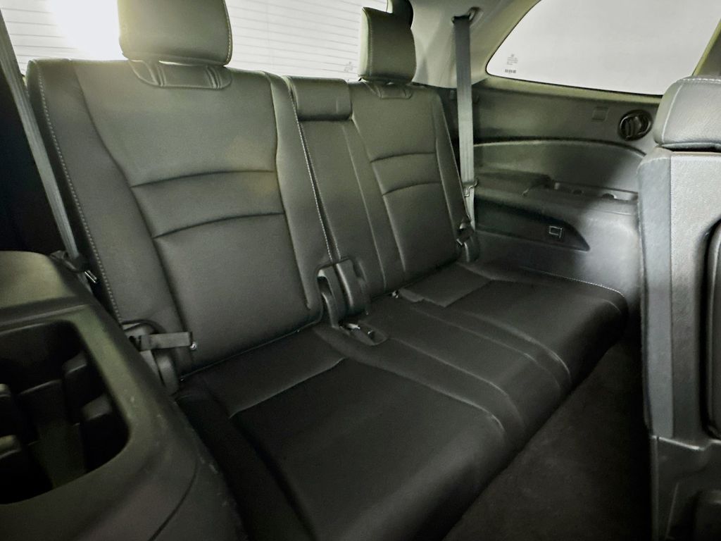 Used Car 2021 Honda Pilot  Special Edition For Sale Under $30,000 In Austin, Texas