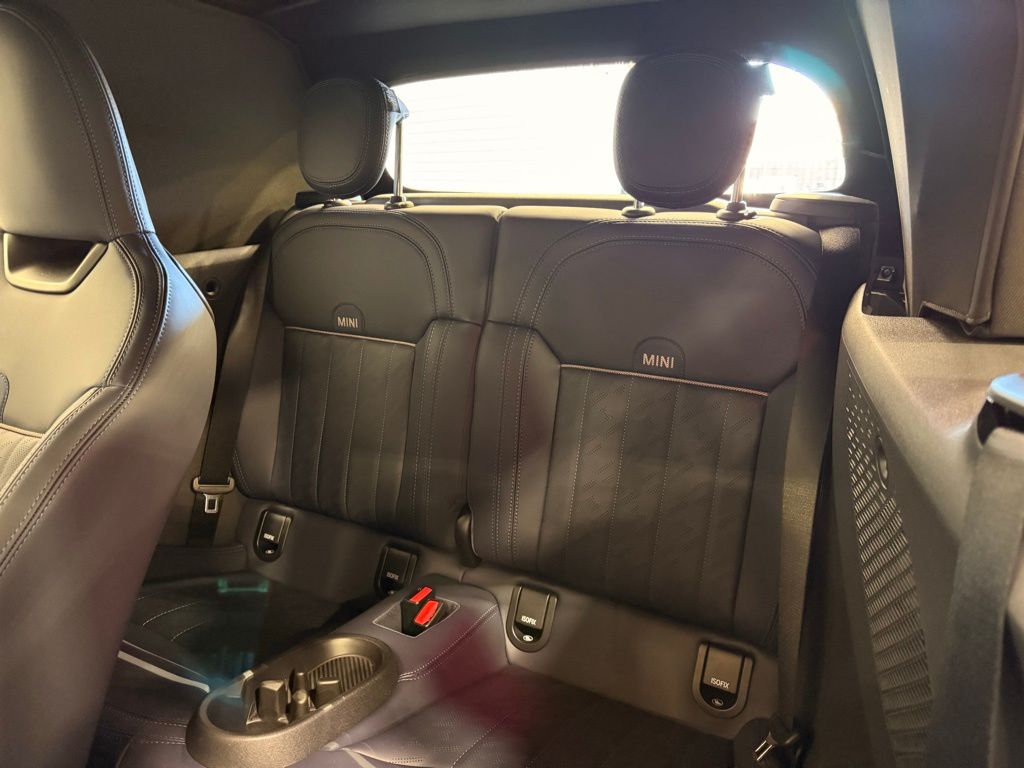 Thumbnail: 2026 MINI Cooper - 19