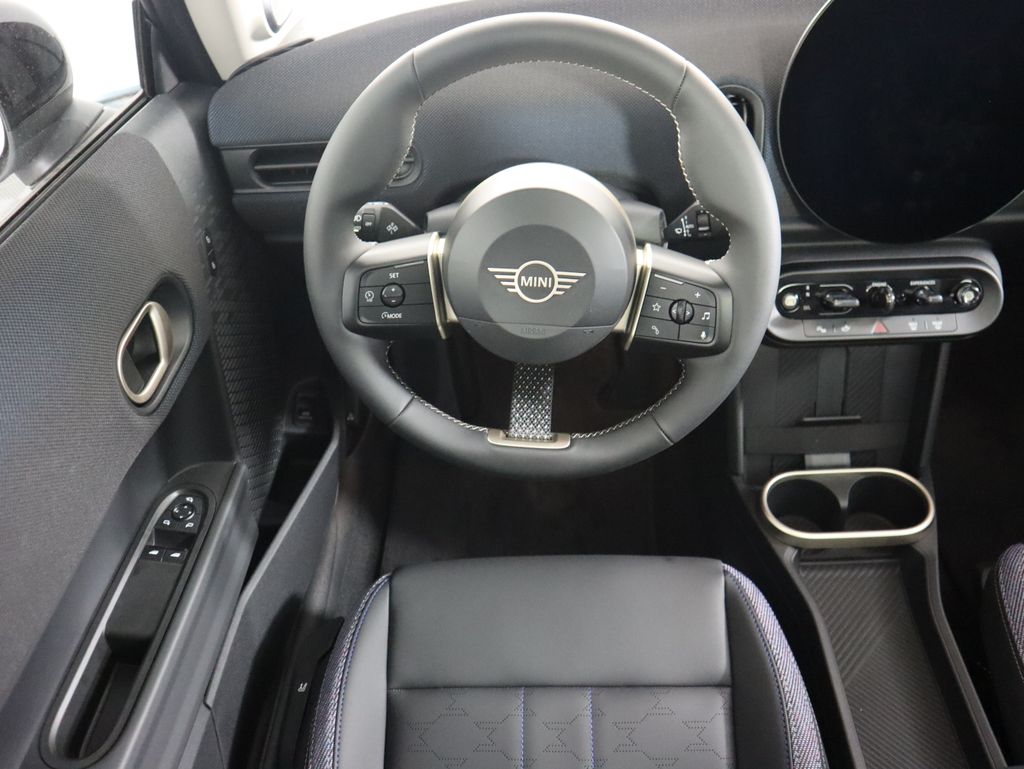 2025 MINI Cooper S 12