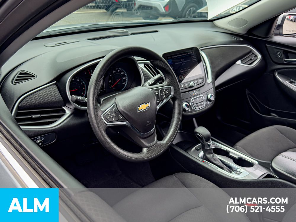 Used 2024 Gray Chevrolet LT image 8