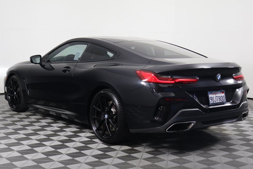 Thumbnail: 2022 BMW 8 Series - 6