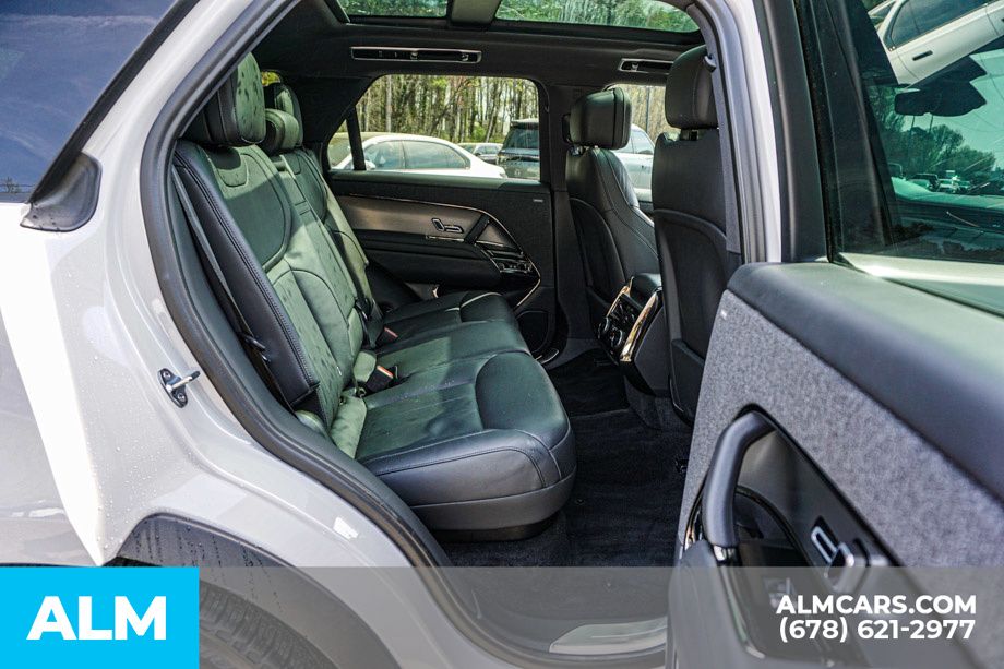 Used 2023 Gray Land Rover SE image 22