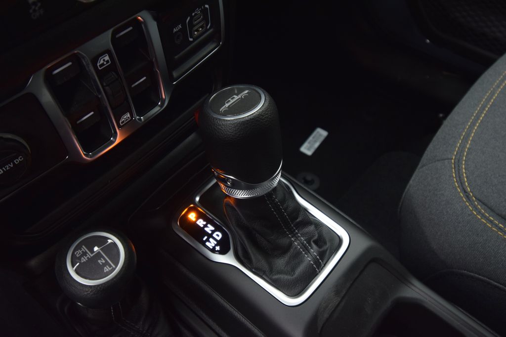 new 2026 Jeep Gladiator car, priced at $45,944