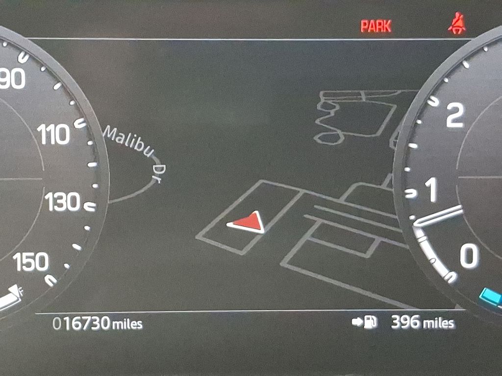 2024 Land Rover Defender 110 24