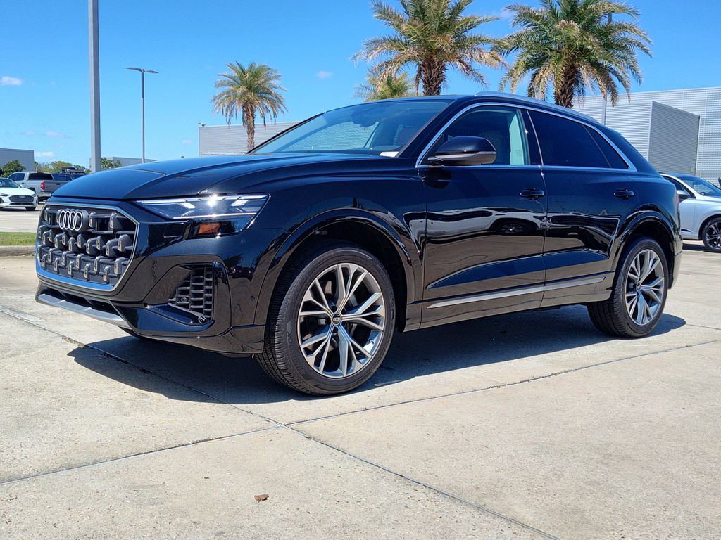 2025 Audi Q8 quattro Premium 55 TFSI