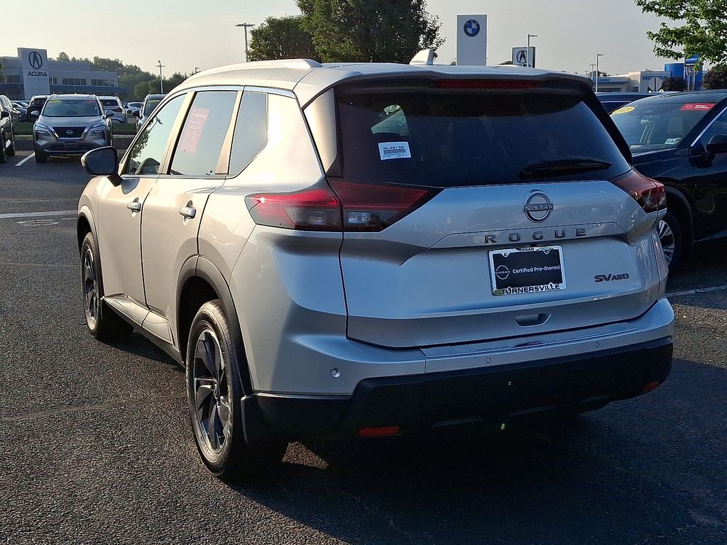 Thumbnail: 2024 Nissan Rogue - 4