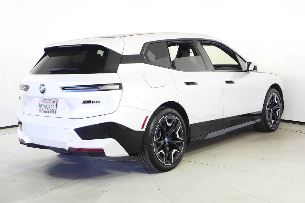 Thumbnail: 2023 BMW iX - 6