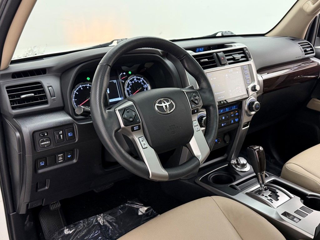 Thumbnail: 2023 Toyota 4Runner - 24