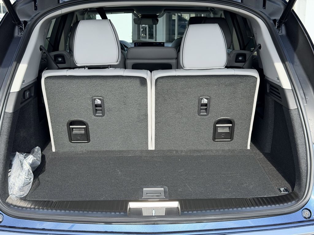 new 2026 Acura MDX car, priced at $68,250