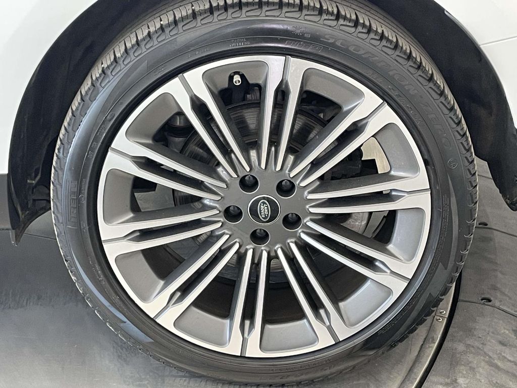 2024 Land Rover Range Rover Sport SE - 11