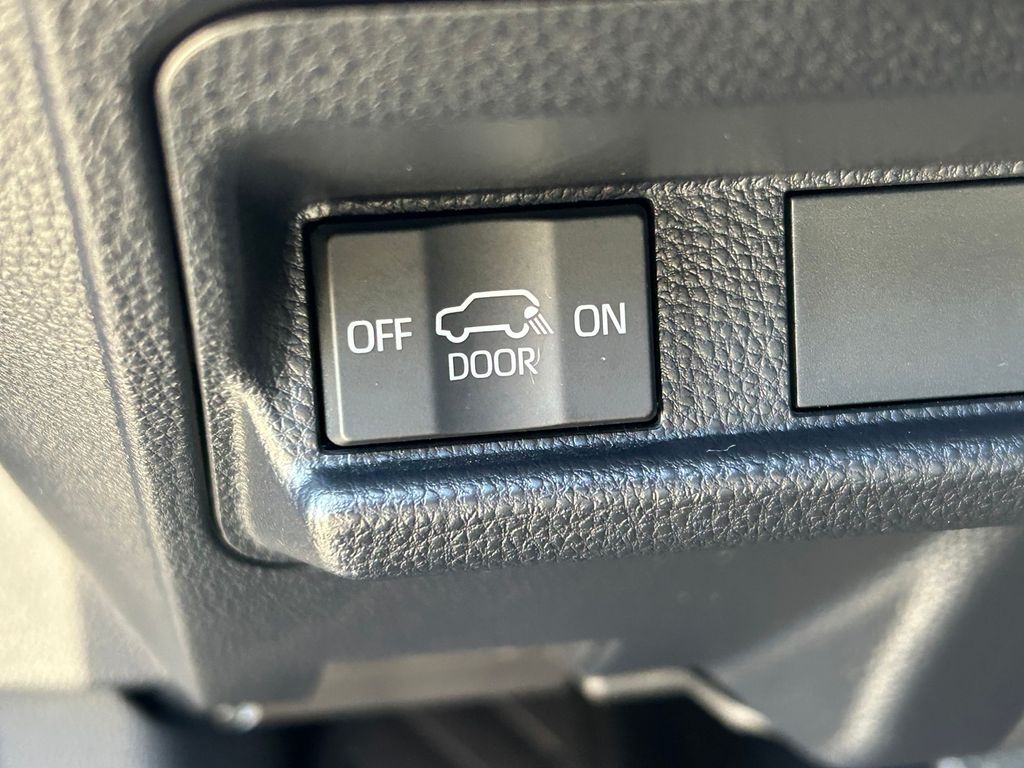 Used 2025 Toyota 4Runner SUV