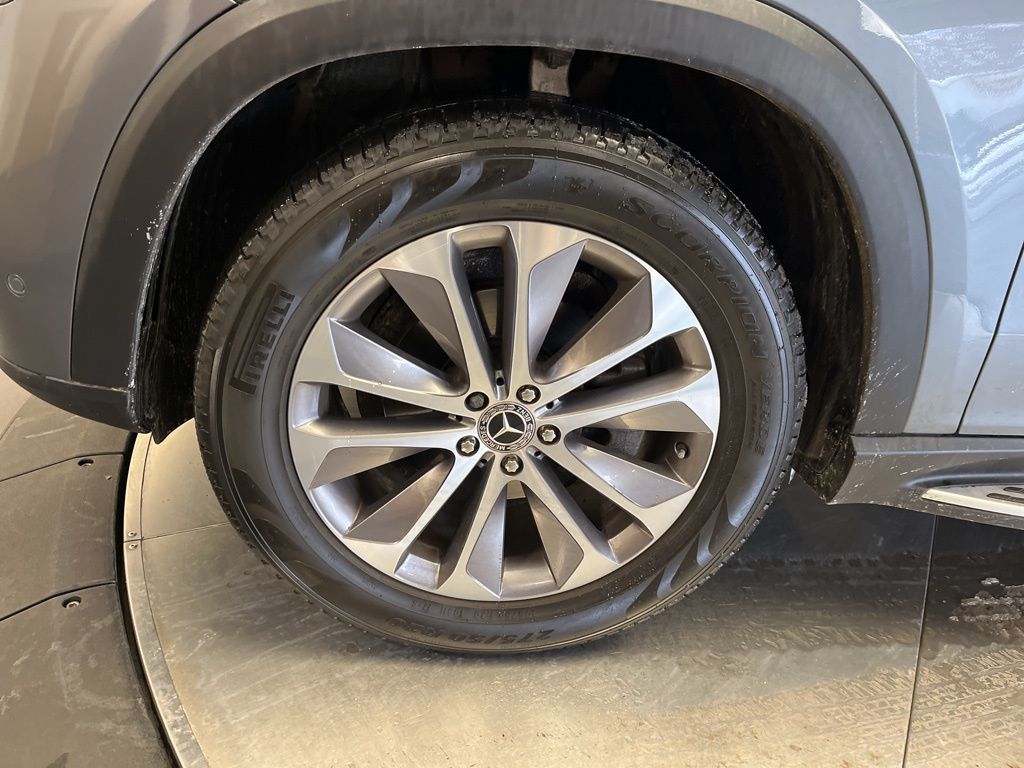 Thumbnail: 2022 Mercedes-Benz GLE - 10