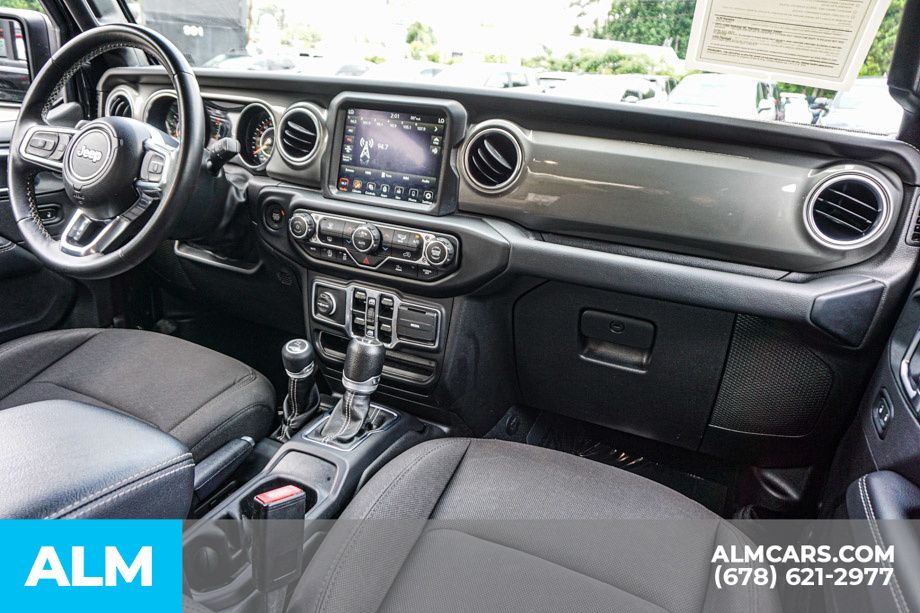 Used 2022 Black Jeep Overland image 24