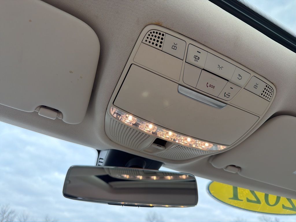 Thumbnail: 2021 Mercedes-Benz C-Class - 14