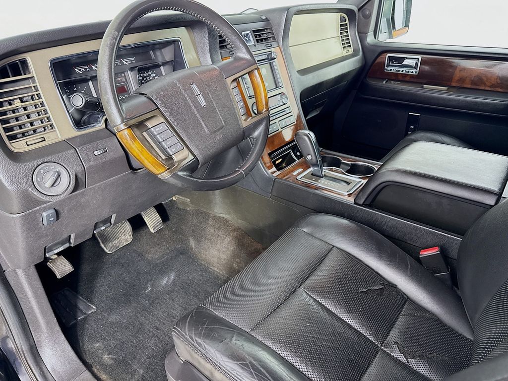 Used Car 2013 Lincoln Navigator L  Base For Sale Under $10,000 In Austin, Texas