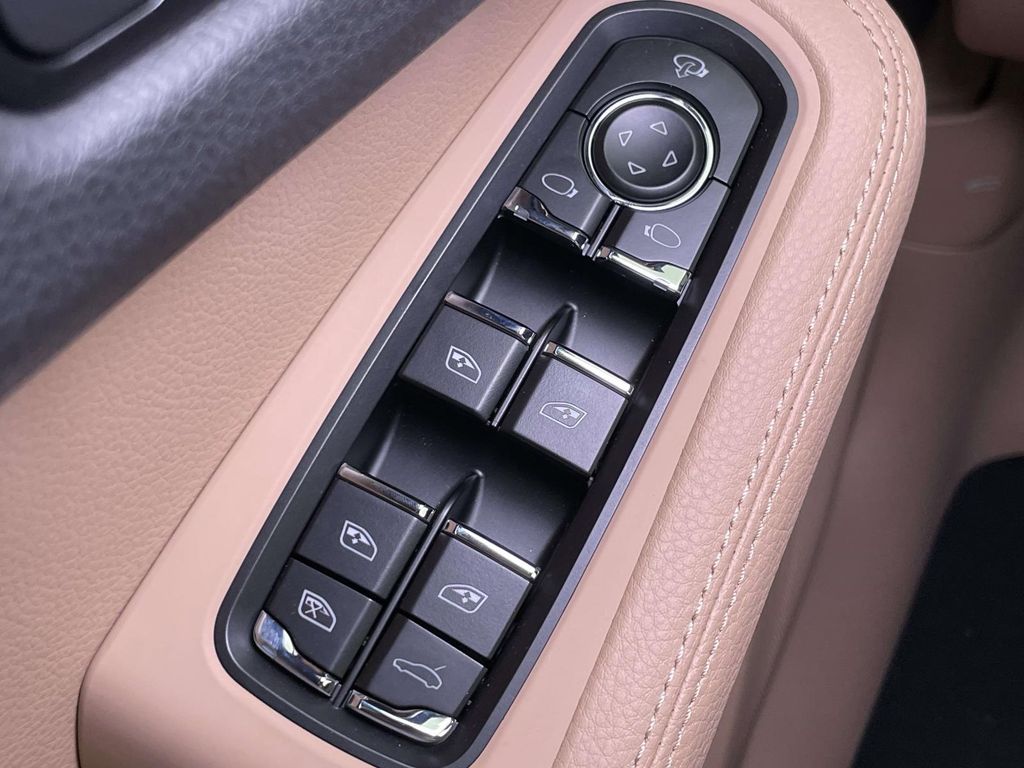 2026 Porsche Macan  Black at Audi Porsche Sewickley