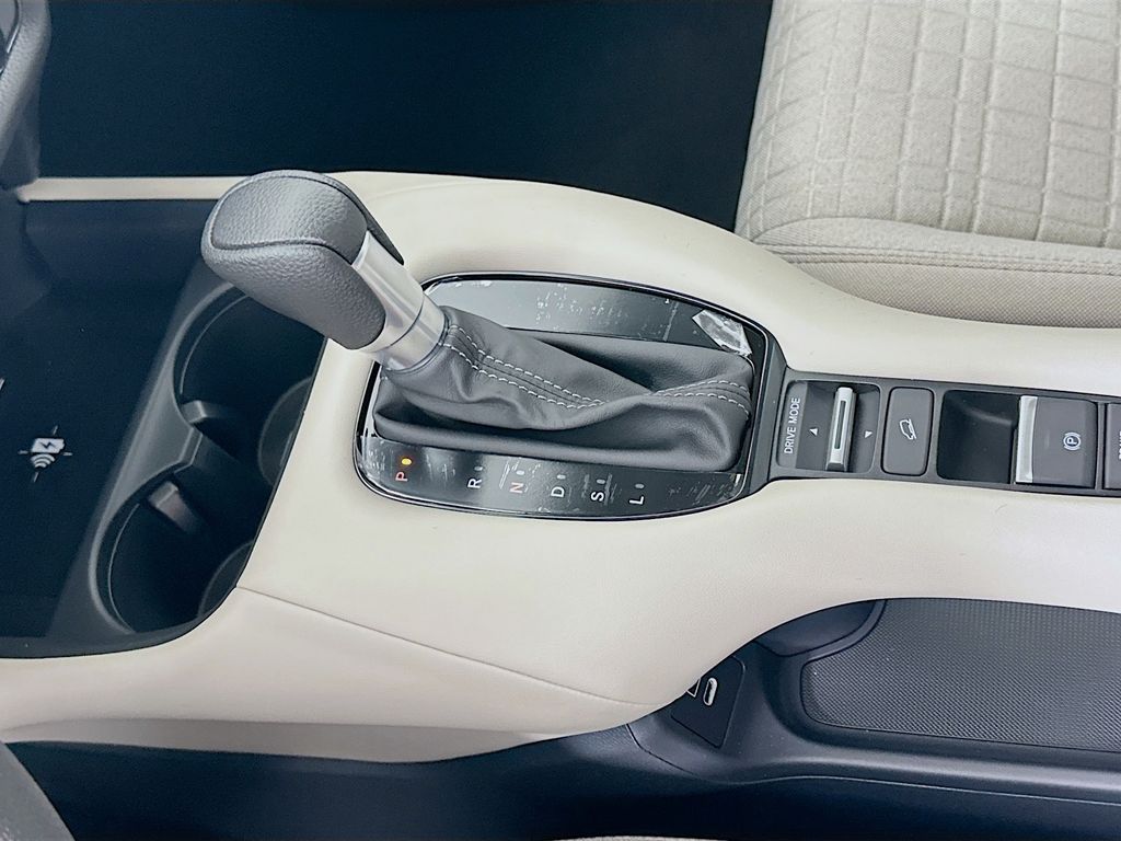 Thumbnail: 2026 Honda HR-V - 14