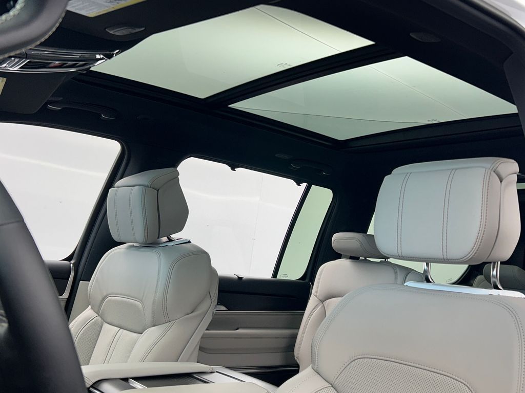 New 2026 Bright White Clearcoat Jeep Summit Obsidian image 11