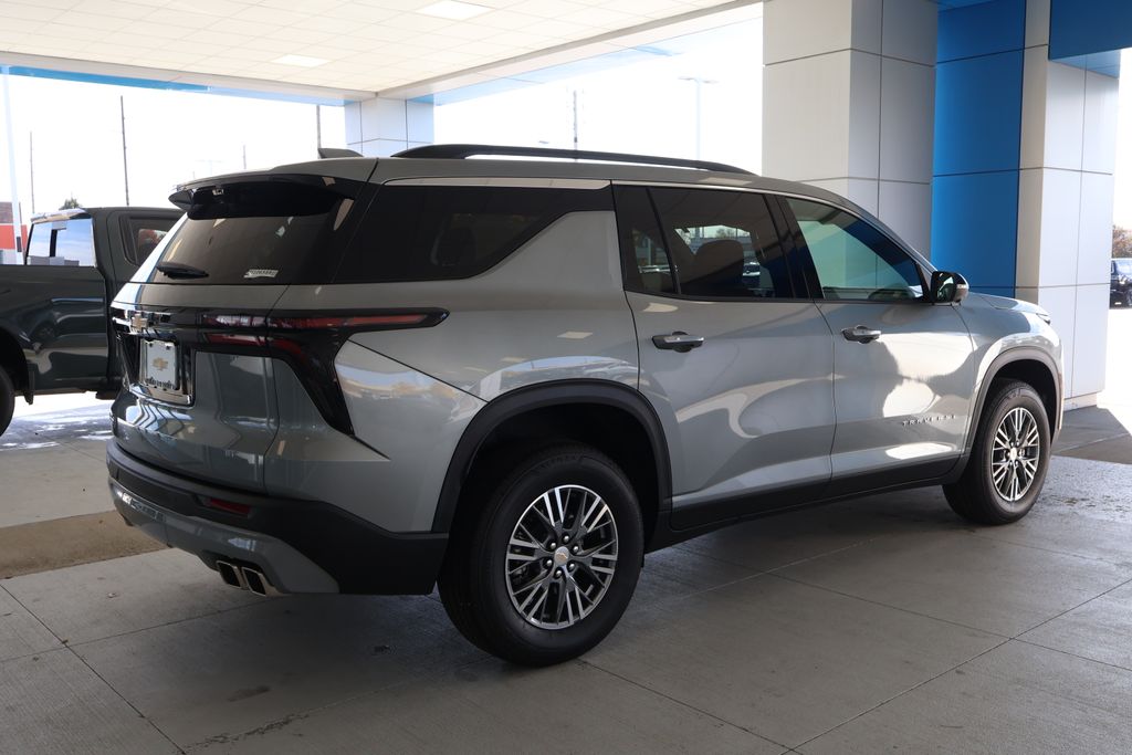 Thumbnail: 2026 Chevrolet Traverse - 8