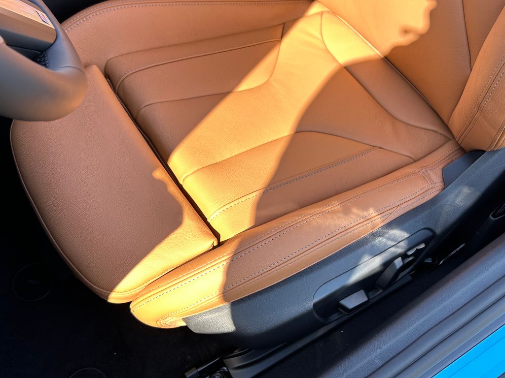 Thumbnail: 2026 BMW Z4 - 15