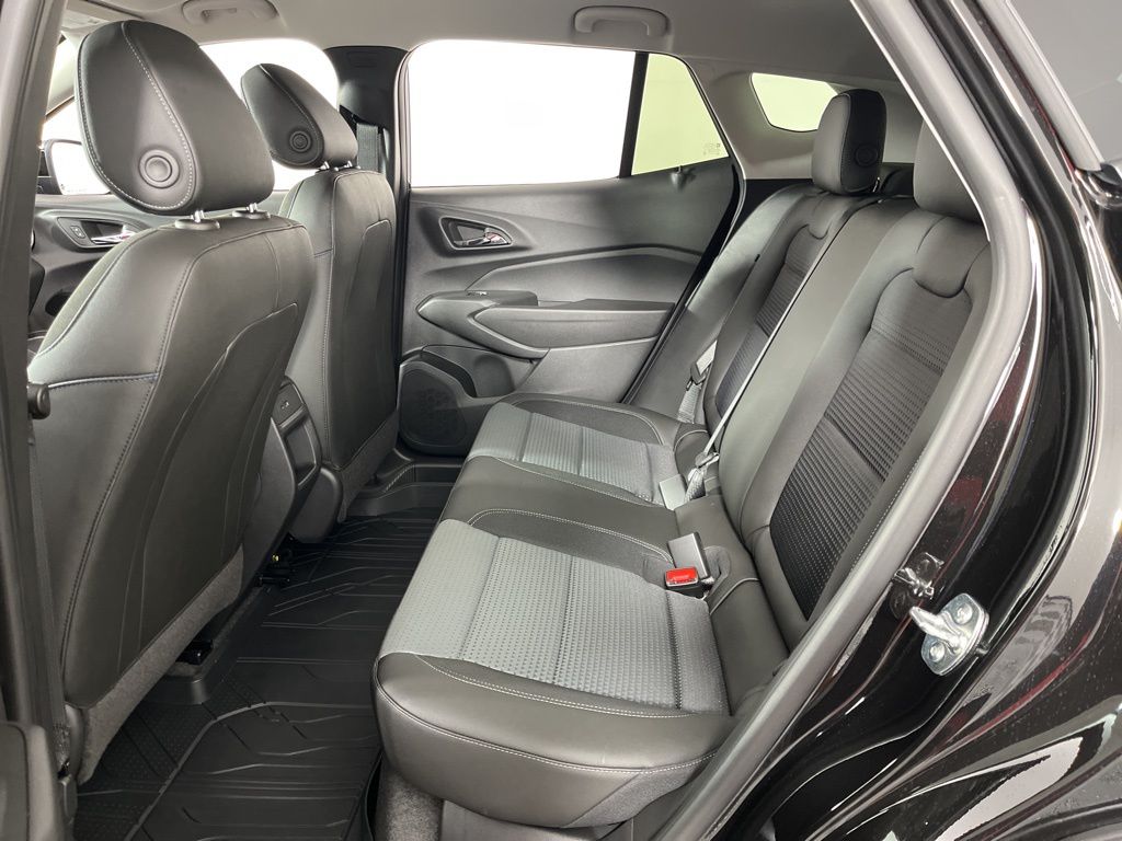 Thumbnail: 2025 Chevrolet Trax - 20