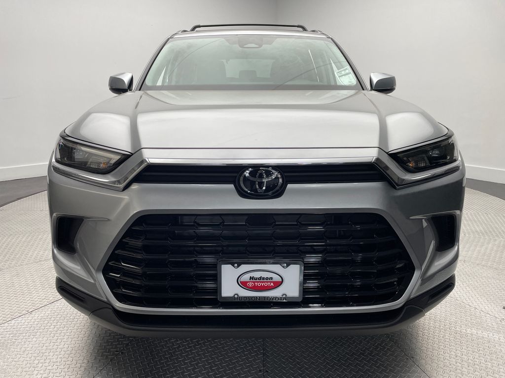 Thumbnail: 2025 Toyota Grand Highlander - 2
