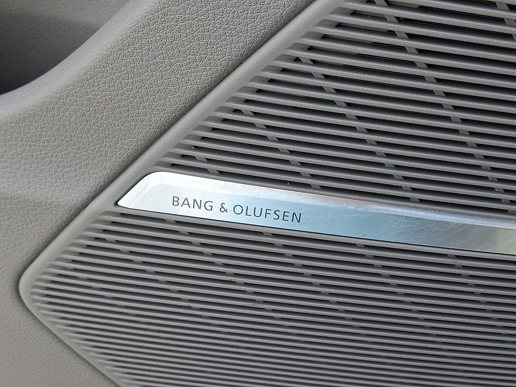 Thumbnail: 2022 Audi Q7 - 24