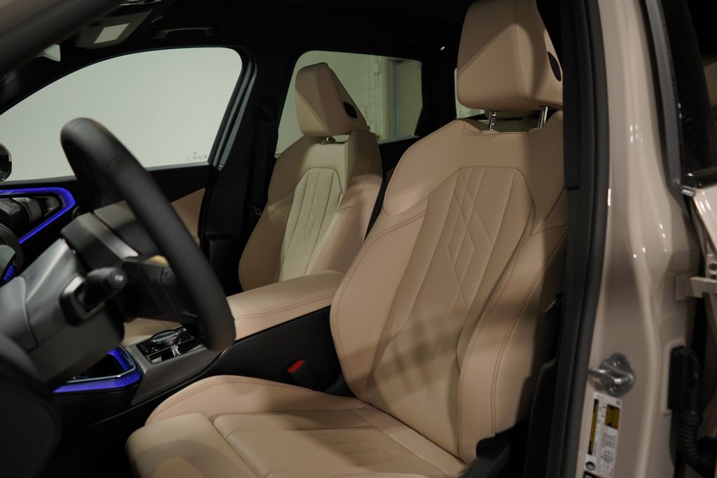 Thumbnail: 2026 BMW X3 - 6