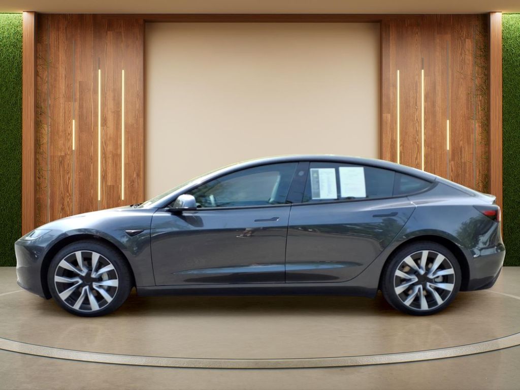 TeslaModel 328