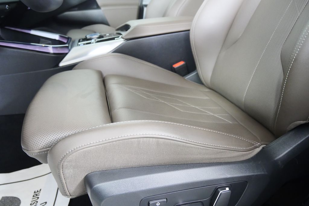 Thumbnail: 2025 BMW X3 - 9