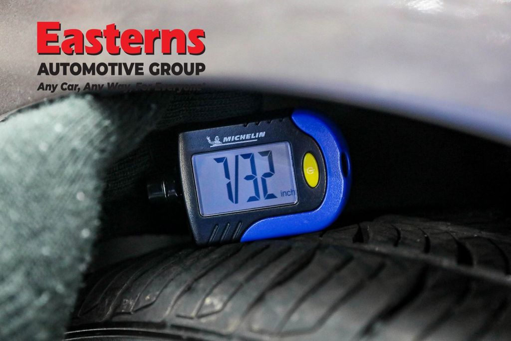 Used 2023 Silver Toyota XLE image 23