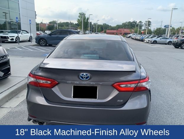 2018 Toyota Camry Hybrid SE