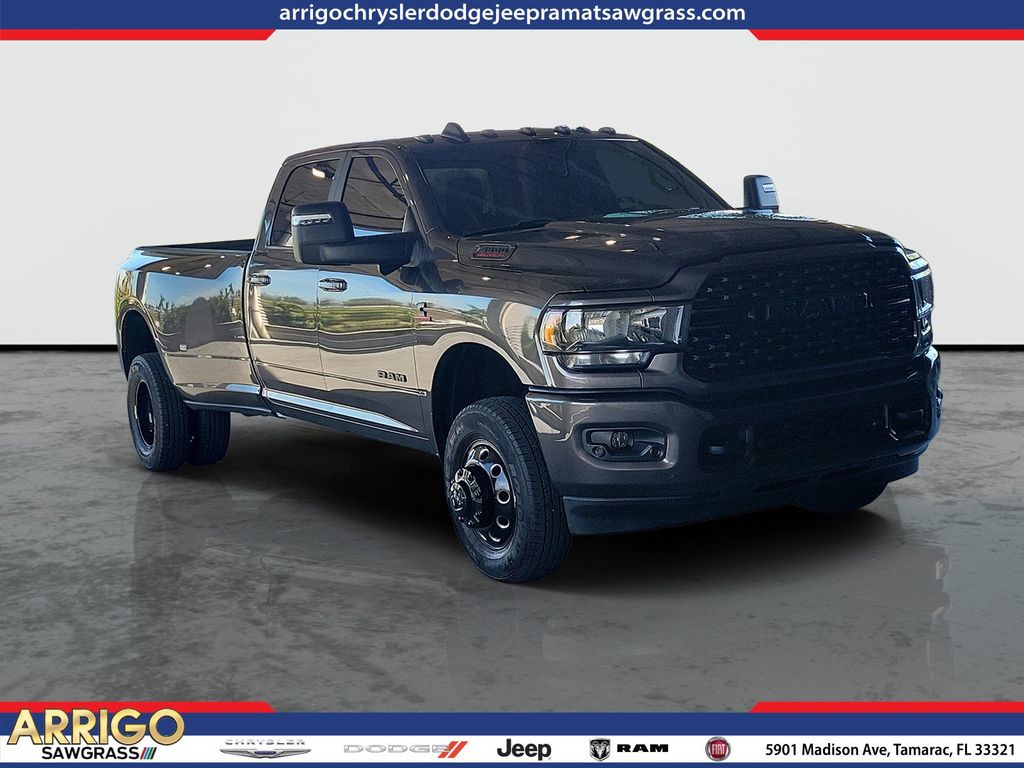 Crystal Metallic 2024 RAM 3500 Pickup Truck Four-Wheel Drive 6-Speed Automatic