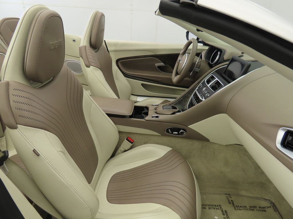Thumbnail: 2019 Aston Martin DB11 - 20
