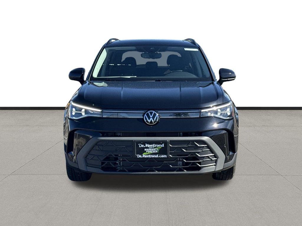 2026 Volkswagen Taos 1.5T SE Black - 1