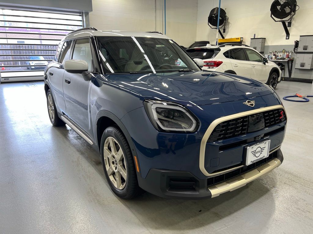 2025 MINI Cooper Countryman Base 7