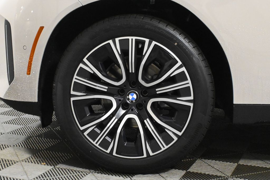 Thumbnail: 2026 BMW X3 - 12