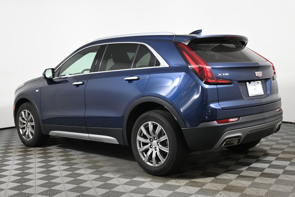 Thumbnail: 2019 Cadillac XT4 - 8